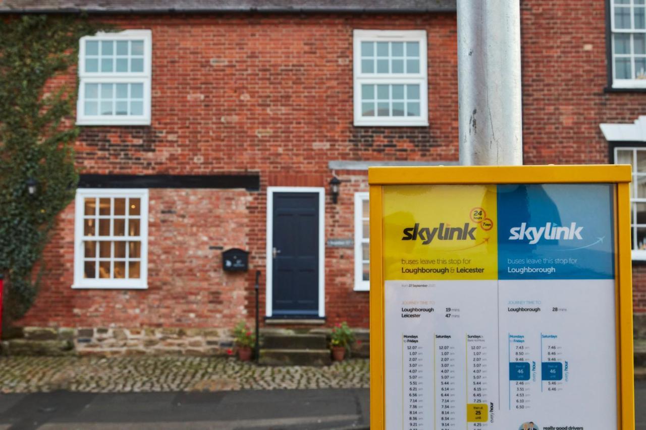 The Nutcracker Suite - Self Check-In, Self-Catering Apartment For East Midlands Airport เค็กเวิร์ธ ภายนอก รูปภาพ