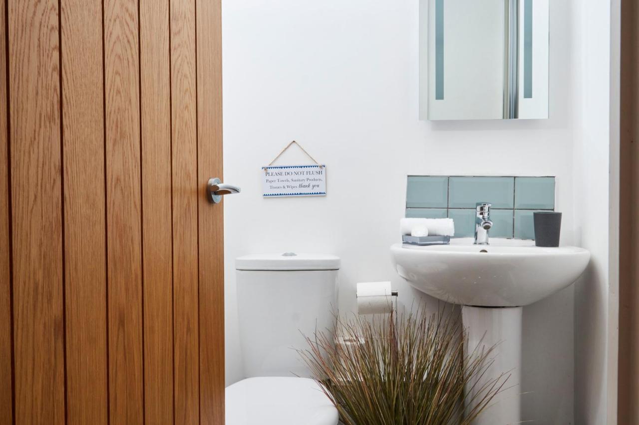The Nutcracker Suite - Self Check-In, Self-Catering Apartment For East Midlands Airport เค็กเวิร์ธ ภายนอก รูปภาพ